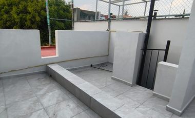 VENTA DE ESPECTACULAR CASA TOTALMENTE REMODELADA EN CIUDAD SATELITE
