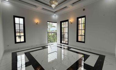 Rumah Klasik Modern 2 Lantai di Jagakarsa  Akses Strategis Dekat Tol Cilandak & TB Simatupang