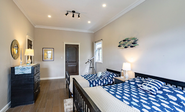 Casa Residencial Completamente Amueblada de Lujo en Privada Residencial al Norte de Merida, Yuc.