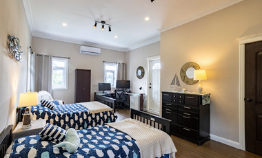 Casa Residencial Completamente Amueblada de Lujo en Privada Residencial al Norte de Merida, Yuc.