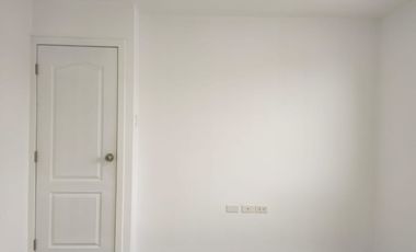 Casa de alquiler en Urbanización Casa Laguna, avenida León Febres Cordero.