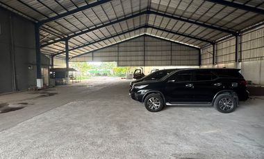 Disewakan Gudang Strategis Pinggir Jalan