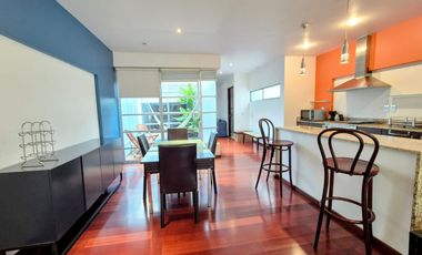 RENTA PENTHOUSE CON ROOF GARDEN PRIVADO Y AMUEBLADO EN NUEVO LEON CONDESA