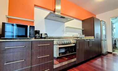 RENTA PENTHOUSE CON ROOF GARDEN PRIVADO Y AMUEBLADO EN NUEVO LEON CONDESA