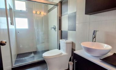 RENTA PENTHOUSE CON ROOF GARDEN PRIVADO Y AMUEBLADO EN NUEVO LEON CONDESA