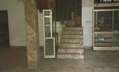 Rumah Art Bali Area Kemang | Disewakan / Dijual | Cocok Hunian & Kantor