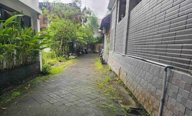 Jual Tanah Luas 135m²/1.35are Lokasi Jl Tegal Cupek Umalas Zona Kuning area Investasi Strategis