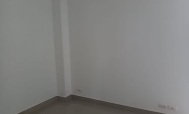 Alquilo departamento en Kennedy Norte, piscina incl.