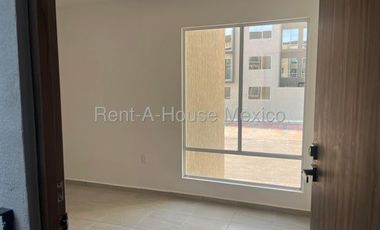 Villas del Refugio. RENTA - Departamento de 2 recámaras con amenidades