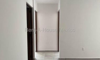 Villas del Refugio. RENTA - Departamento de 2 recámaras con amenidades