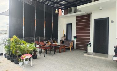 DIJUAL RUMAH SELANGKAH MERR FULL FURNISHED ISTIMEWA