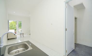 JUAL RUMAH CANTIK SIAP HUNI