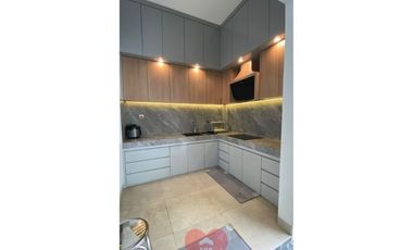 Rumah Mewah Ada Lift dan Kolam Renang di Pondok Indah, Jakarta Selatan