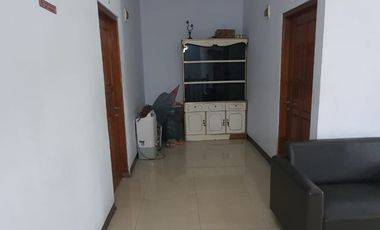 Dijual Rumah 2 Lantai Lokasi Strategis di Meruya - Jakarta Barat