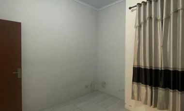 TAKE OVER 89JT 3 Menit ke Tol Sawangan Depok di Puri Hasanah Mampang