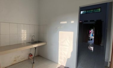 TAKE OVER 89JT 3 Menit ke Tol Sawangan Depok di Puri Hasanah Mampang