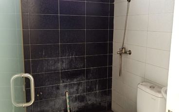 Disewakan rumah siap huni 2 1/4 lt di Citra garden 5