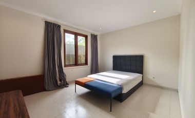 For Lease Monthly or Yearly Luxury Modern Villa With Big Stunning Pool And Sea View 3 Floor In Goa Gong, Jimbaran.