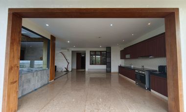 For Lease Monthly or Yearly Luxury Modern Villa With Big Stunning Pool And Sea View 3 Floor In Goa Gong, Jimbaran.