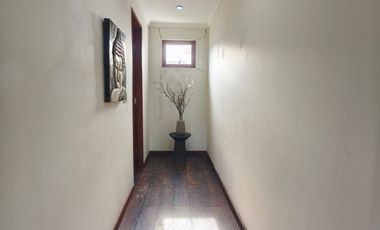 For Lease Monthly or Yearly Luxury Modern Villa With Big Stunning Pool And Sea View 3 Floor In Goa Gong, Jimbaran.