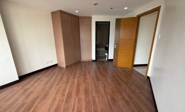 3 Bedroom Condo FOR SALE in One Central Salcedo Makati across RCBC Plaza