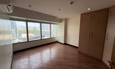 3 Bedroom Condo FOR SALE in One Central Salcedo Makati across RCBC Plaza