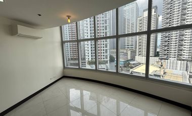 3 Bedroom Condo FOR SALE in One Central Salcedo Makati across RCBC Plaza