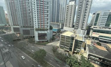 3 Bedroom Condo FOR SALE in One Central Salcedo Makati across RCBC Plaza