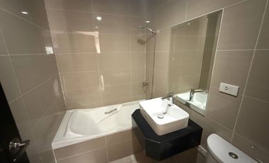 3 Bedroom Condo FOR SALE in One Central Salcedo Makati across RCBC Plaza