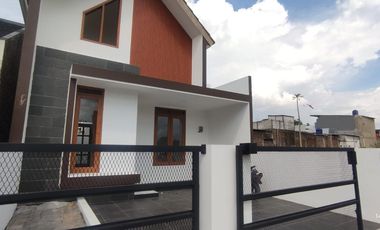 Rumah dijual Bandung Type 55/75 CIbiru Bandung TImur