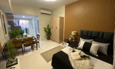 Condo For Sale in PASAY City. TAFT ave. near DE LA SALLE University, and LRT Vito Cruz.