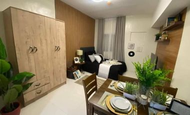 Condo For Sale in PASAY City. TAFT ave. near DE LA SALLE University, and LRT Vito Cruz.