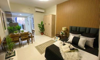 Condo For Sale in PASAY City. TAFT ave. near DE LA SALLE University, and LRT Vito Cruz.