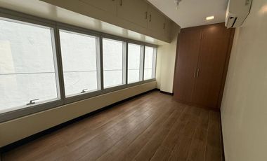 2 Bedroom Condo FOR SALE in One Central Salcedo Makati