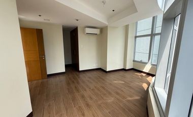 2 Bedroom Condo FOR SALE in One Central Salcedo Makati