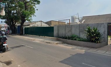 Tanah pinggir jalan raya Pondok kopi Lokasi Strategis Bisa beli sebagian