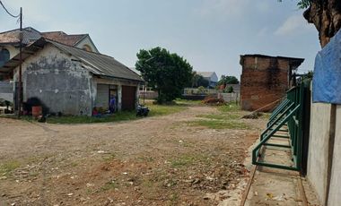 Tanah pinggir jalan raya Pondok kopi Lokasi Strategis Bisa beli sebagian