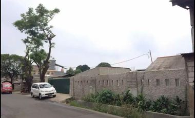 Tanah pinggir jalan raya Pondok kopi Lokasi Strategis Bisa beli sebagian