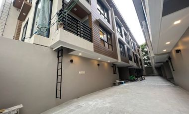 For Sale Modern 3 Storey Townhouse 4 BR in Teachers Village Q.C. KSA