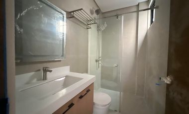 For Sale Modern 3 Storey Townhouse 4 BR in Teachers Village Q.C. KSA
