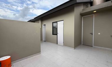 Townhouse 3 Lantai di Lebak Bulus Cilandak, Jakarta Selatan Siap Huni