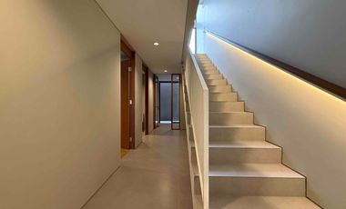 Rumah Di kemang Siaphuni 3 Lantai Termurah Di Jakarta Selatan