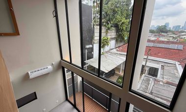 Rumah Di kemang Siaphuni 3 Lantai Termurah Di Jakarta Selatan