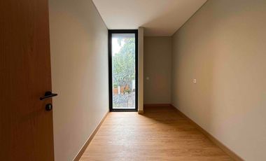 Rumah Di kemang Siaphuni 3 Lantai Termurah Di Jakarta Selatan