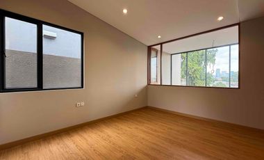 Rumah Di kemang Siaphuni 3 Lantai Termurah Di Jakarta Selatan