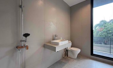 Rumah Di kemang Siaphuni 3 Lantai Termurah Di Jakarta Selatan