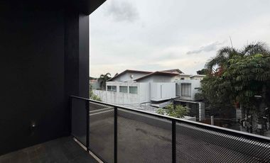 Rumah Di kemang Siaphuni 3 Lantai Termurah Di Jakarta Selatan