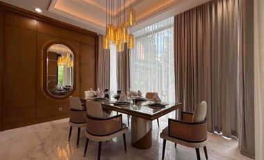 Siaphuni 3 lantai di Cimanggis Depok, Depan tol cimanggis,  Private lift dan Private Pool