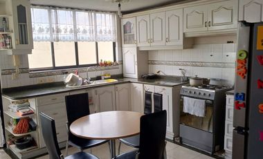 Casa independiente en venta sector norte.