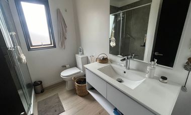 Desde abril,  Boldos de Santa Adela, sin muebles